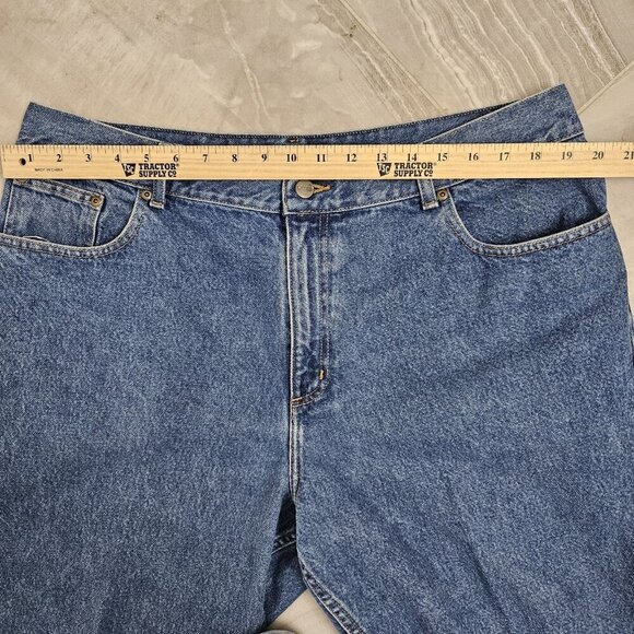 L.L. Bean Original Fit High Rise Relaxed Blue Jeans Women's Size 20 Pettie - Picture 7 of 10